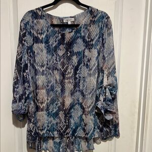 Jennifer Lopez Blue and Gray Relaxed Ruffled Blouse